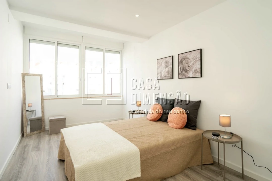 Apartamento T3 para Venda em Benfica Foto 22