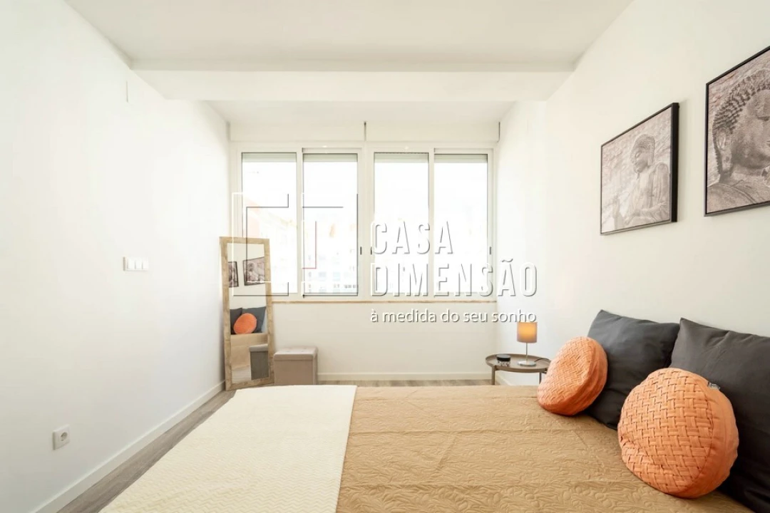 Apartamento T3 para Venda em Benfica Foto 23