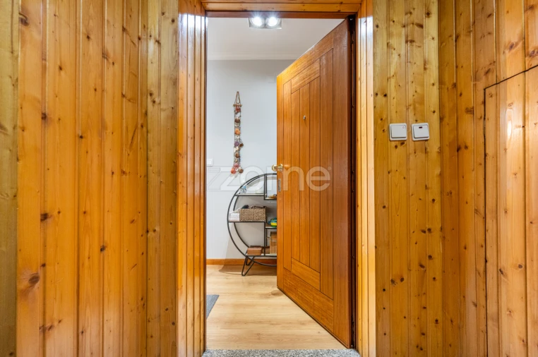 Apartamento T3 para Venda em Paredes Foto 3