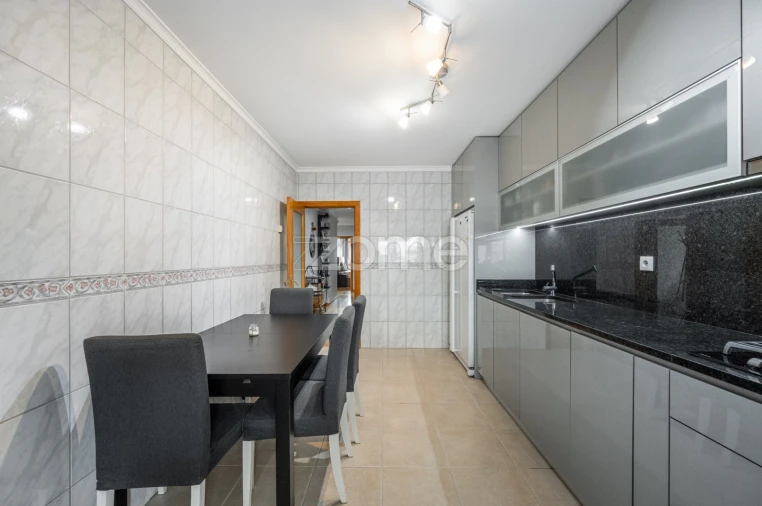 Apartamento T3 para Venda em Paredes Foto 6