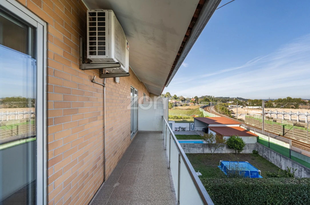 Moradia T4 para Venda em Vila Nova de Famalicão e Calendário Foto 23