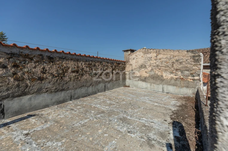 Moradia T4 para Venda em Foz de Arouce e Casal de Ermio Foto 30