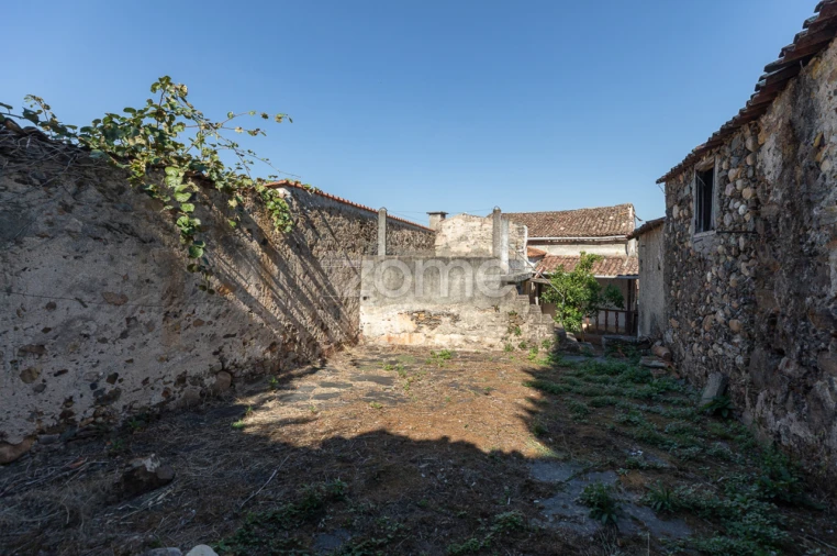 Moradia T4 para Venda em Foz de Arouce e Casal de Ermio Foto 32