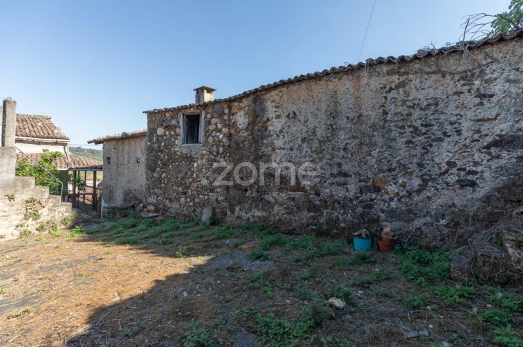 Moradia T4 para Venda em Foz de Arouce e Casal de Ermio Foto 33