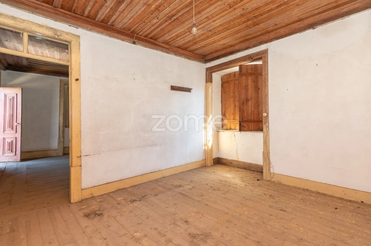 Moradia T4 para Venda em Foz de Arouce e Casal de Ermio Foto 38