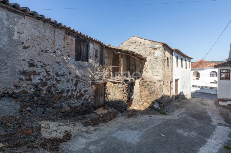 Moradia T4 para Venda em Foz de Arouce e Casal de Ermio Foto 43