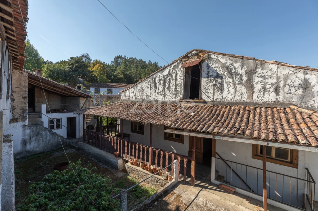 Moradia T4 para Venda em Foz de Arouce e Casal de Ermio Foto 4