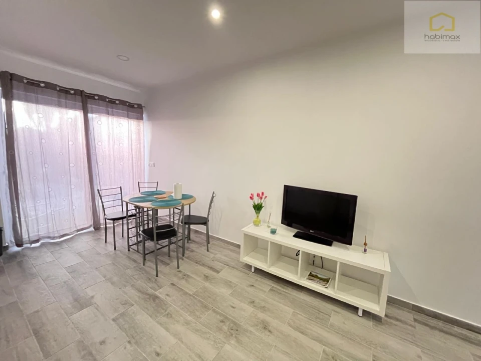 Moradia T2 para Venda em Rosto do Cão (Livramento) Foto 2