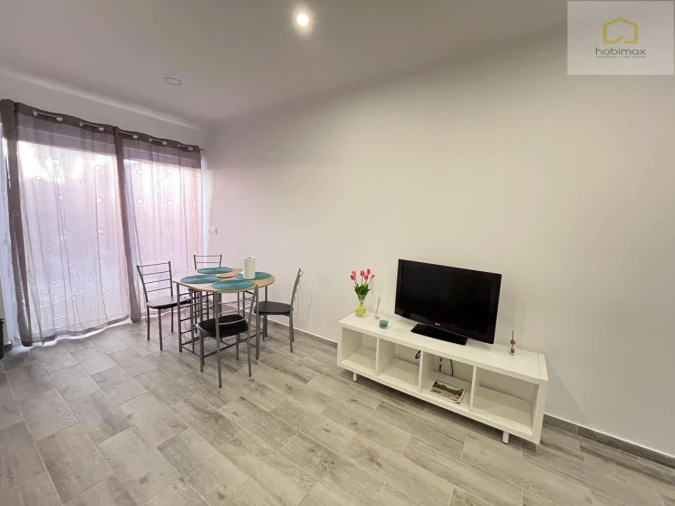 Moradia T2 para Venda em Rosto do Cão (Livramento) Foto 2