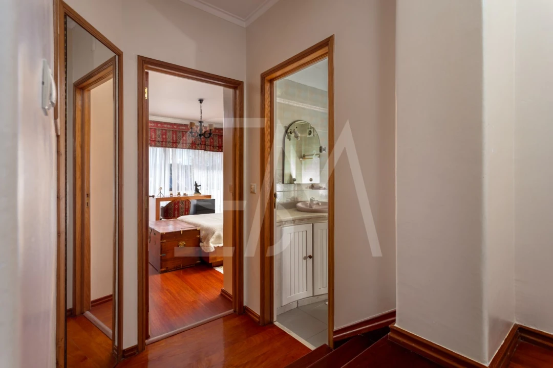 Moradia T6 para Venda em Algés, Linda-A-Velha e Cruz Quebrada-Dafundo Foto 42