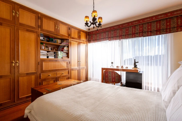 Moradia T6 para Venda em Algés, Linda-A-Velha e Cruz Quebrada-Dafundo Foto 46