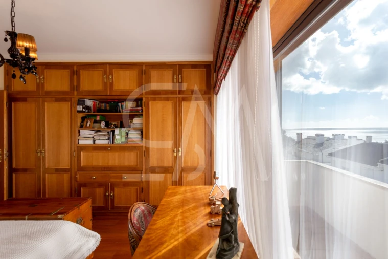 Moradia T6 para Venda em Algés, Linda-A-Velha e Cruz Quebrada-Dafundo Foto 47