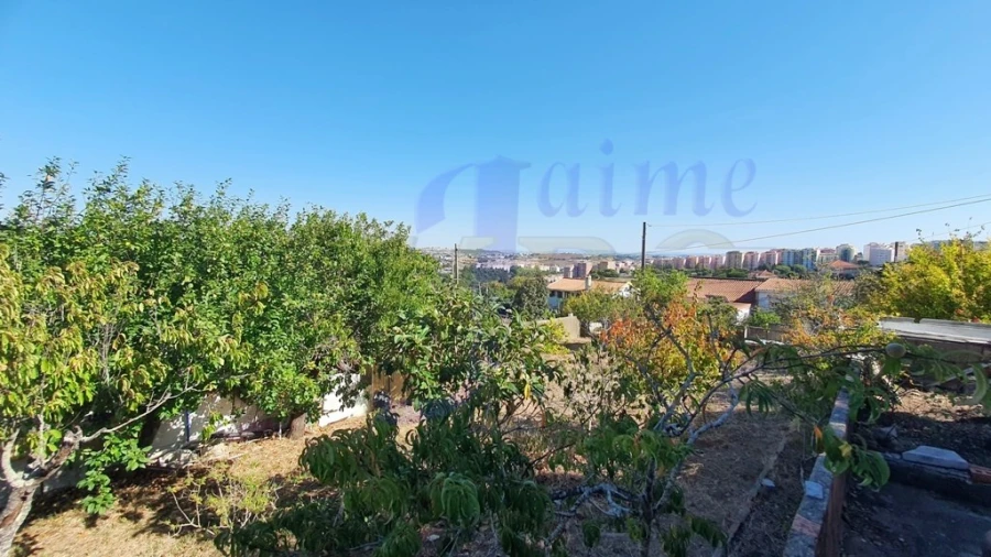 Terreno para Venda em Cacém e São Marcos Foto 7