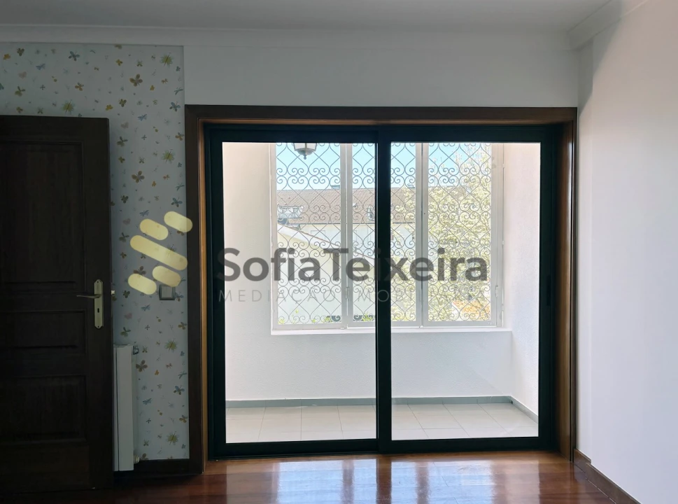 Moradia T4 para Venda em Freixo de Cima e de Baixo Foto 23