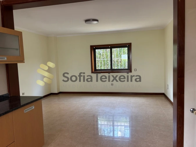 Moradia T4 para Venda em Freixo de Cima e de Baixo Foto 5