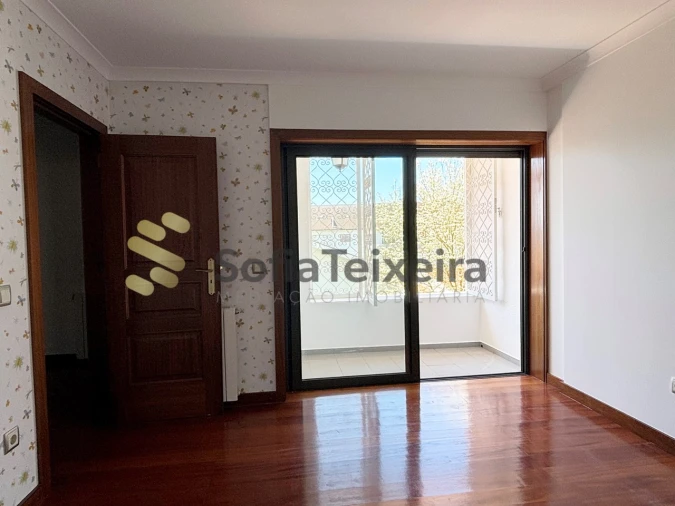 Moradia T4 para Venda em Freixo de Cima e de Baixo Foto 20