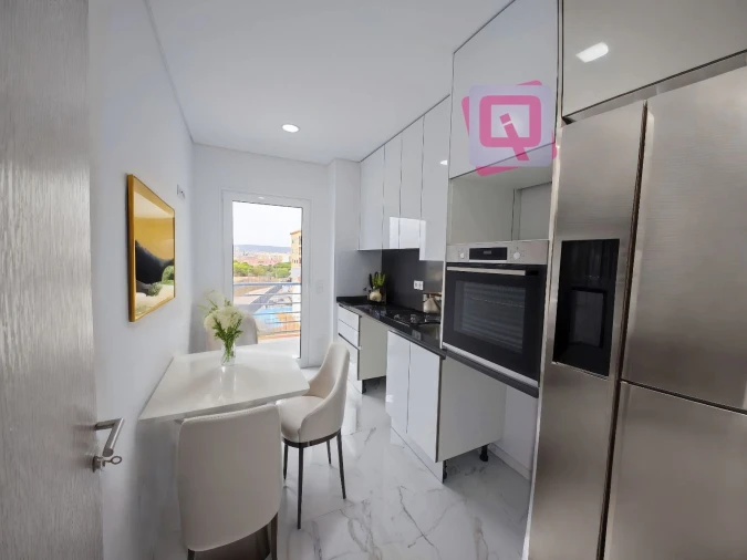 Apartamento T3 para Venda em São Pedro Foto 2