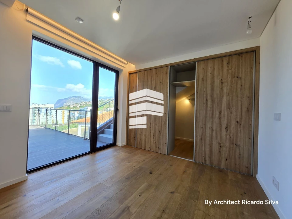 Apartamento T3 para Venda em São Martinho Foto 19