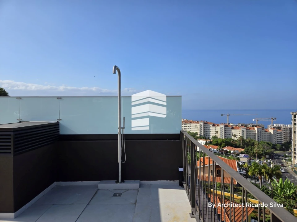 Apartamento T3 para Venda em São Martinho Foto 25