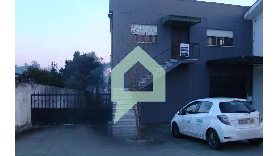 Armazém para Arrendamento em Gamil e Midões