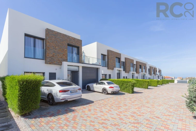 Moradia T3 para Venda em A dos Cunhados e Maceira Foto 4