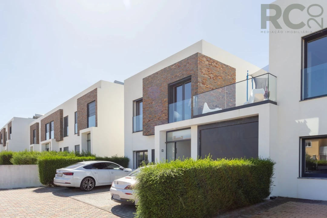 Moradia T3 para Venda em A dos Cunhados e Maceira Foto 3