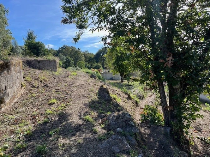 Terreno para Venda em Ponte da Barca, V.N. Muía, Paço Vedro Magalhães