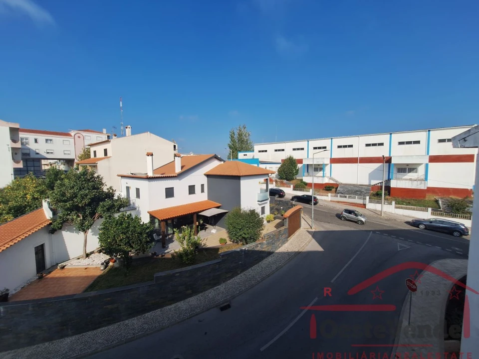Apartamento T3 para Venda em Cadaval e Pêro Moniz Foto 42