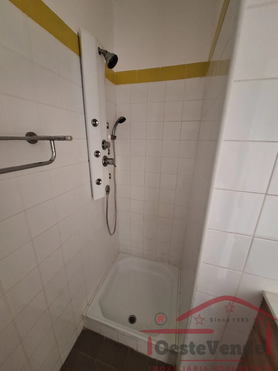 Apartamento T3 para Venda em Cadaval e Pêro Moniz Foto 16