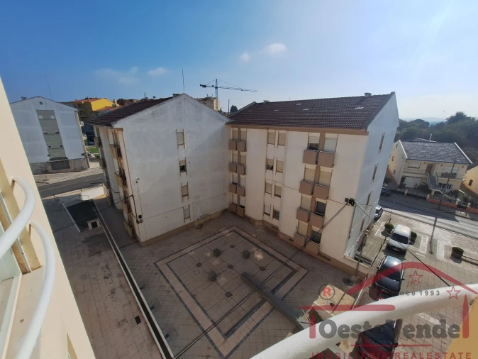 Apartamento T3 para Venda em Cadaval e Pêro Moniz Foto 44