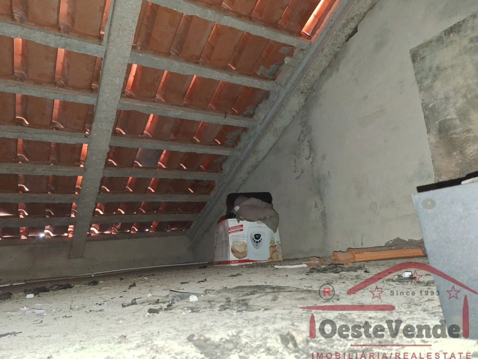 Apartamento T3 para Venda em Cadaval e Pêro Moniz Foto 34