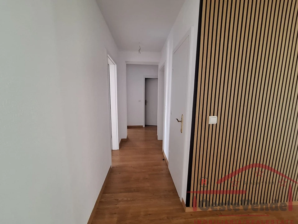 Apartamento T3 para Venda em Cadaval e Pêro Moniz Foto 9