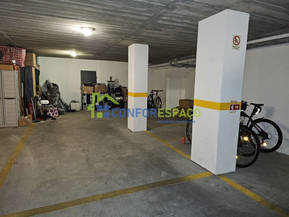 Garagem para Venda em Castelo Branco Foto 2
