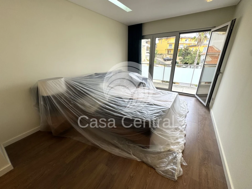 Moradia T3 para Venda em Carcavelos e Parede Foto 34