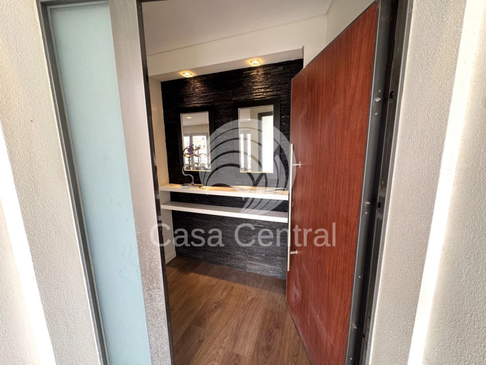 Moradia T3 para Venda em Carcavelos e Parede Foto 11