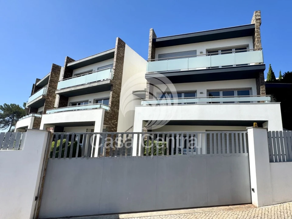 Moradia T3 para Venda em Carcavelos e Parede Foto 4