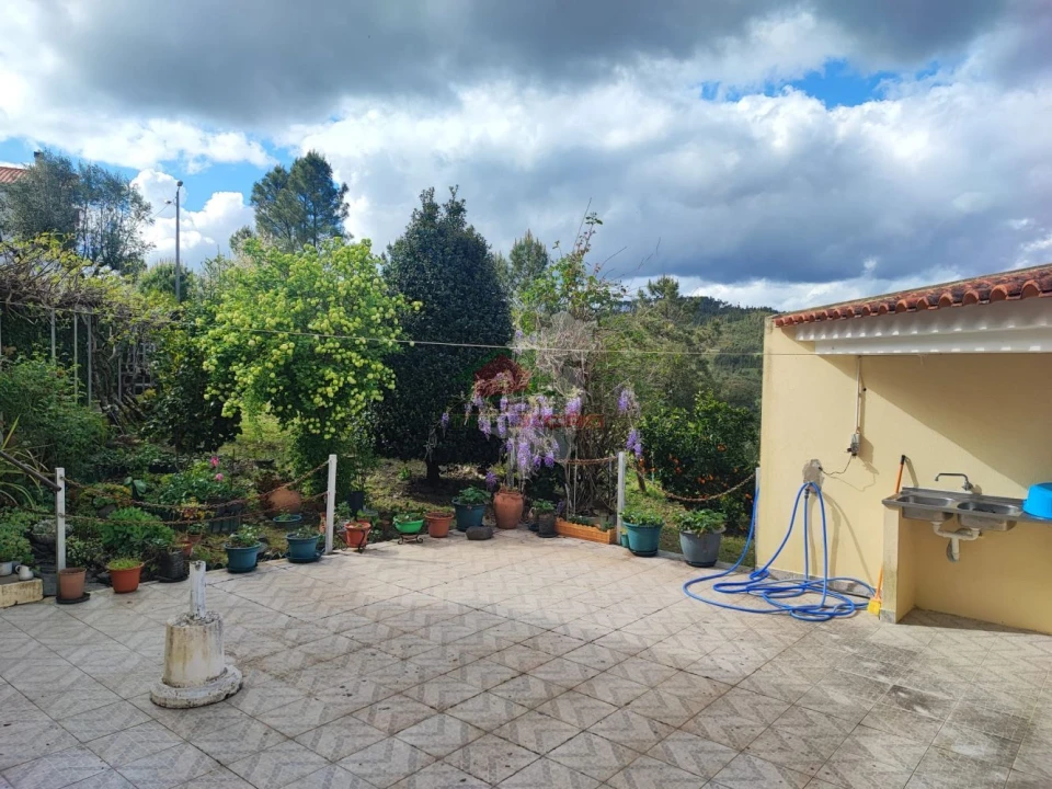 Moradia T4 para Venda em Proença-A-Nova e Peral Foto 5