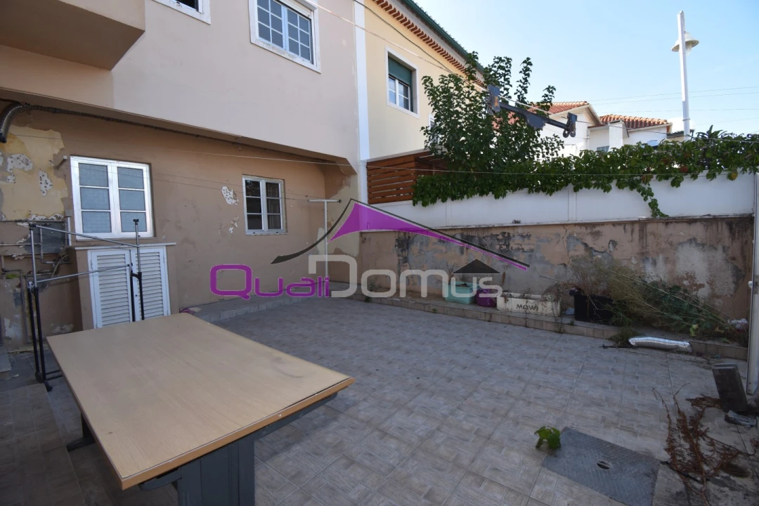 Moradia T6 para Venda em Torres Novas (Santa Maria, Salvador e Santiago) Foto 26