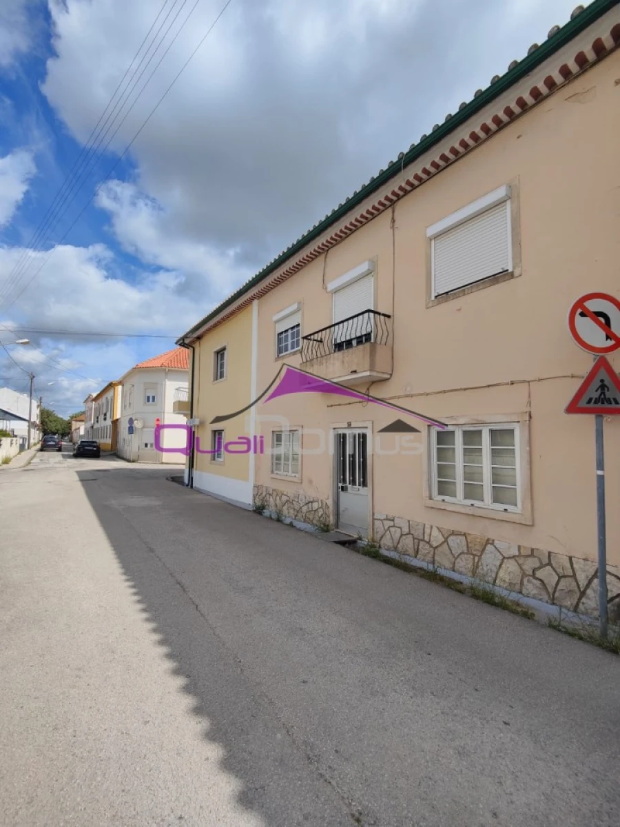 Moradia T6 para Venda em Torres Novas (Santa Maria, Salvador e Santiago)