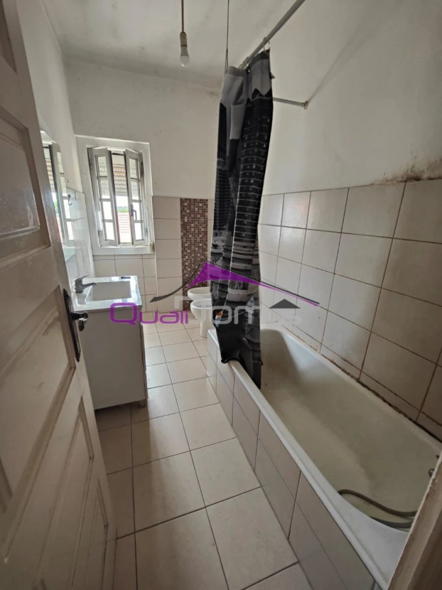 Moradia T6 para Venda em Torres Novas (Santa Maria, Salvador e Santiago) Foto 39