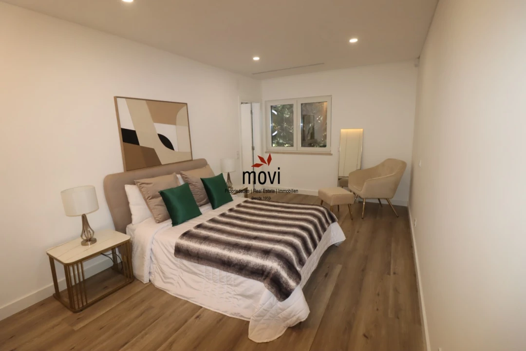 Moradia T4 para Venda em Charneca de Caparica e Sobreda Foto 21