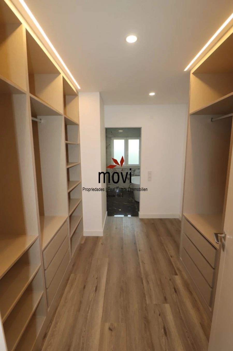 Moradia T4 para Venda em Charneca de Caparica e Sobreda Foto 25