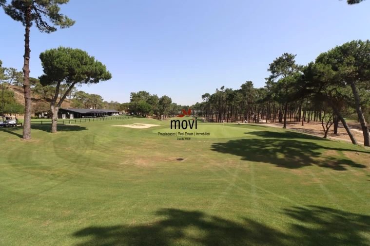 Moradia T4 para Venda em Charneca de Caparica e Sobreda Foto 35