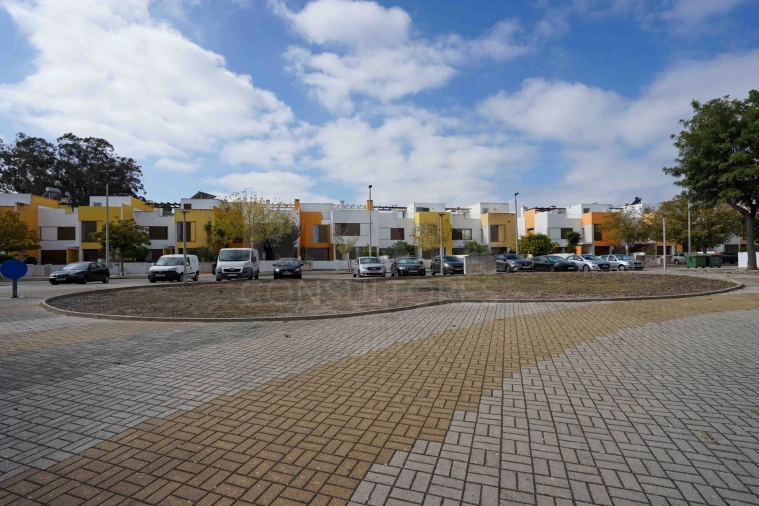 Terreno para Venda em Santo Antonio da Charneca