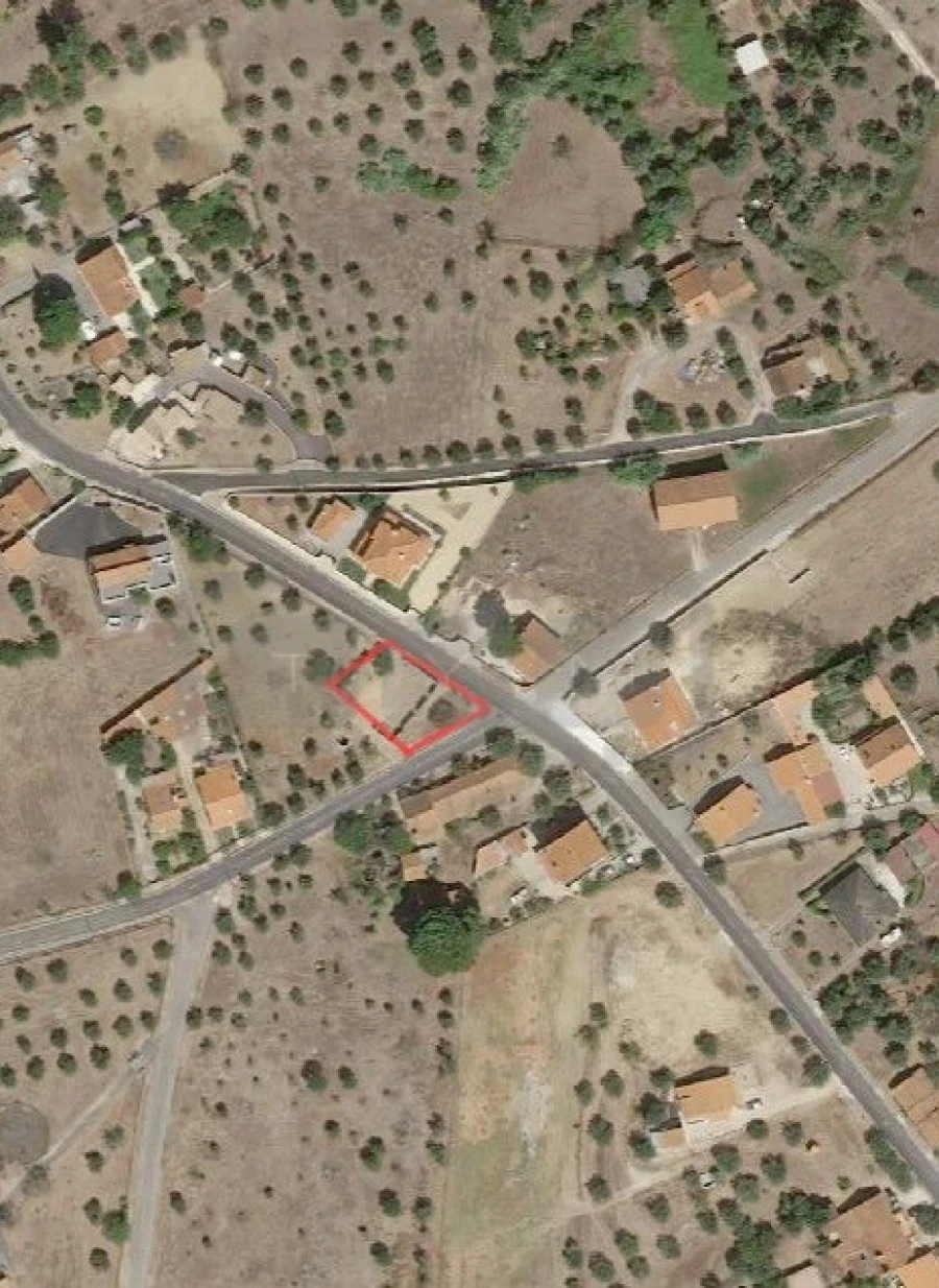 Terreno para Venda em São João Baptista e Santa Maria dos Olivais Foto 3