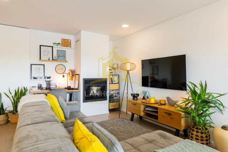 Apartamento T2 para Venda em Nogueiró e Tenões Foto 5