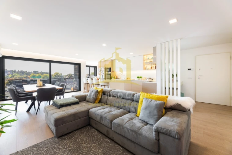 Apartamento T2 para Venda em Nogueiró e Tenões Foto 11