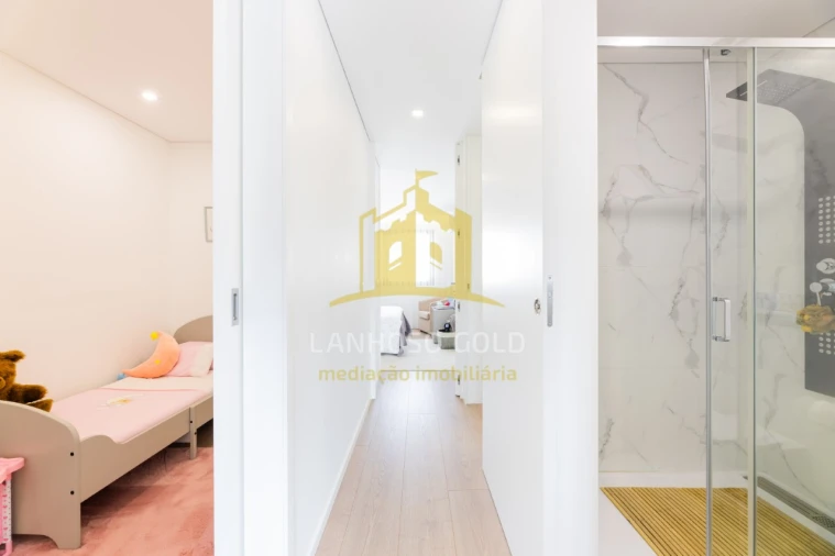 Apartamento T2 para Venda em Nogueiró e Tenões Foto 23