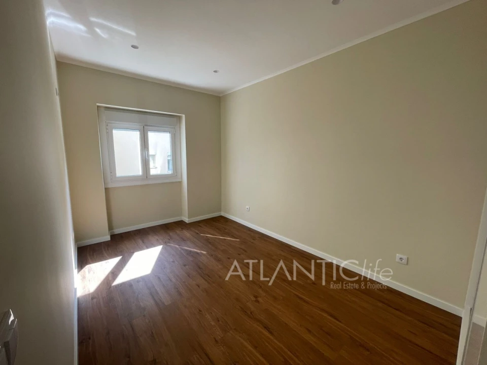 Apartamento T2 para Venda em Queluz e Belas Foto 12