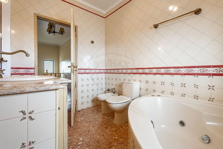 Moradia T4 para Venda em Cartaxo e Vale da Pinta Foto 28